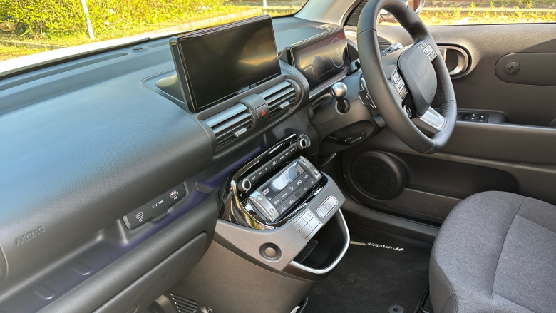Hyundai INSTER 85kW 02 49kWh 5dr Auto Electric Hatchback